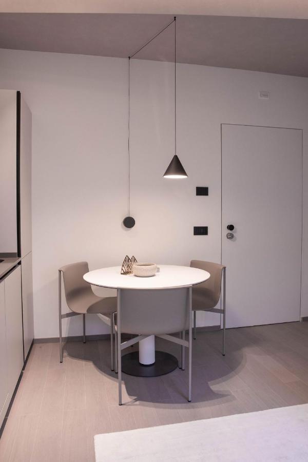 Exclusive Retreat Few Steps From Duomo - Apt 1 Μιλάνο Εξωτερικό φωτογραφία