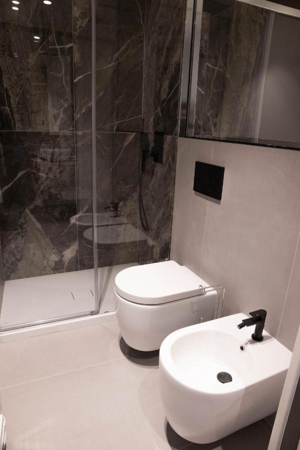Exclusive Retreat Few Steps From Duomo - Apt 1 Μιλάνο Εξωτερικό φωτογραφία